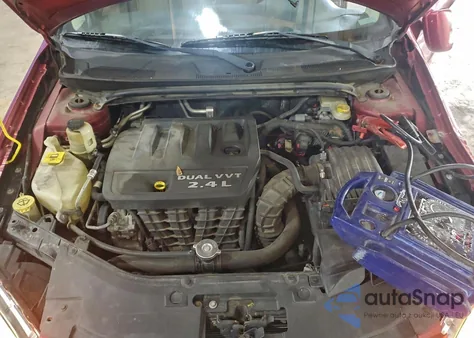 2011 Chrysler 200 Touring z USA, uszkodzony, nr VIN 1C3BC1FB5BN584081